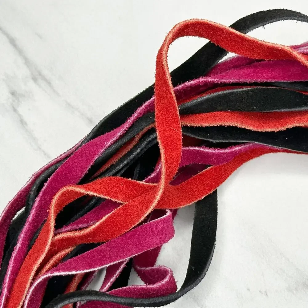 Vintage Strappy Belt with Unique Leaf Buckle ✨